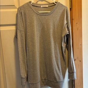 Gray Long Sleeve Sweatshirt